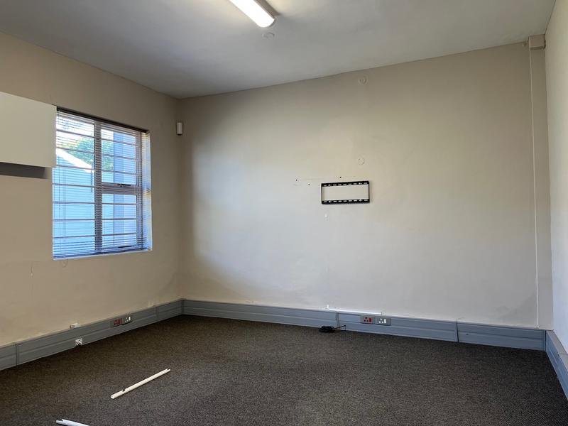 To Let commercial Property for Rent in Wynberg Western Cape